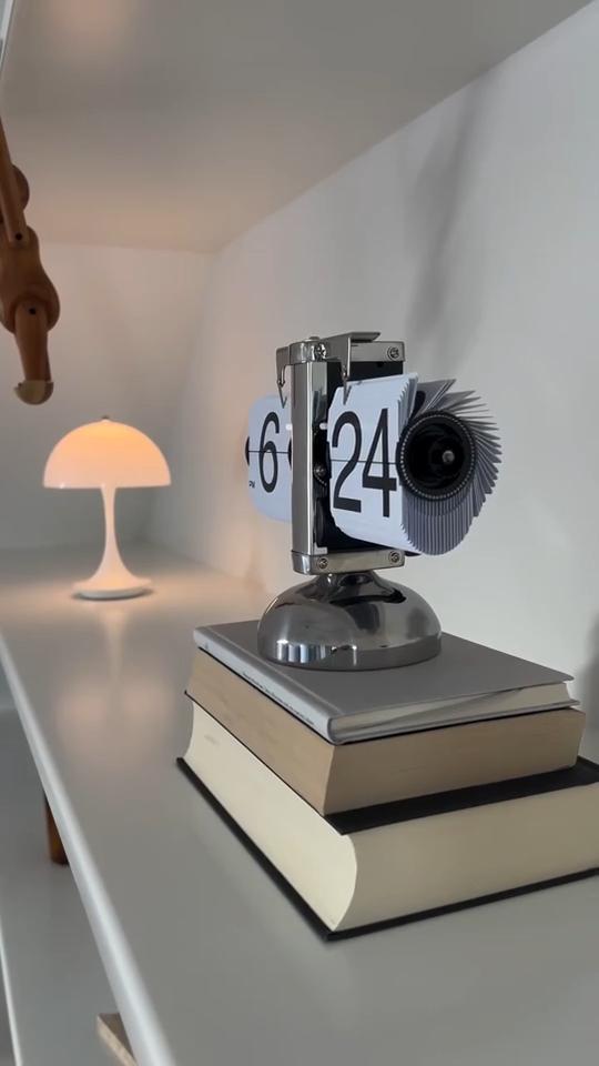 Reloj Flip Retro